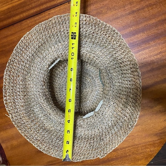 Hat - Picture 7 of 7